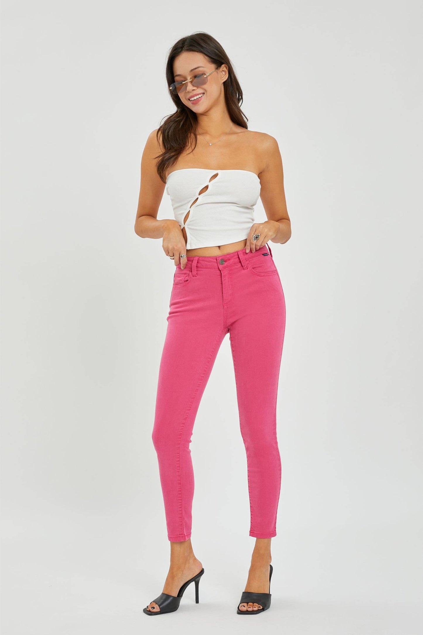 Mid Rise Crop Skinny