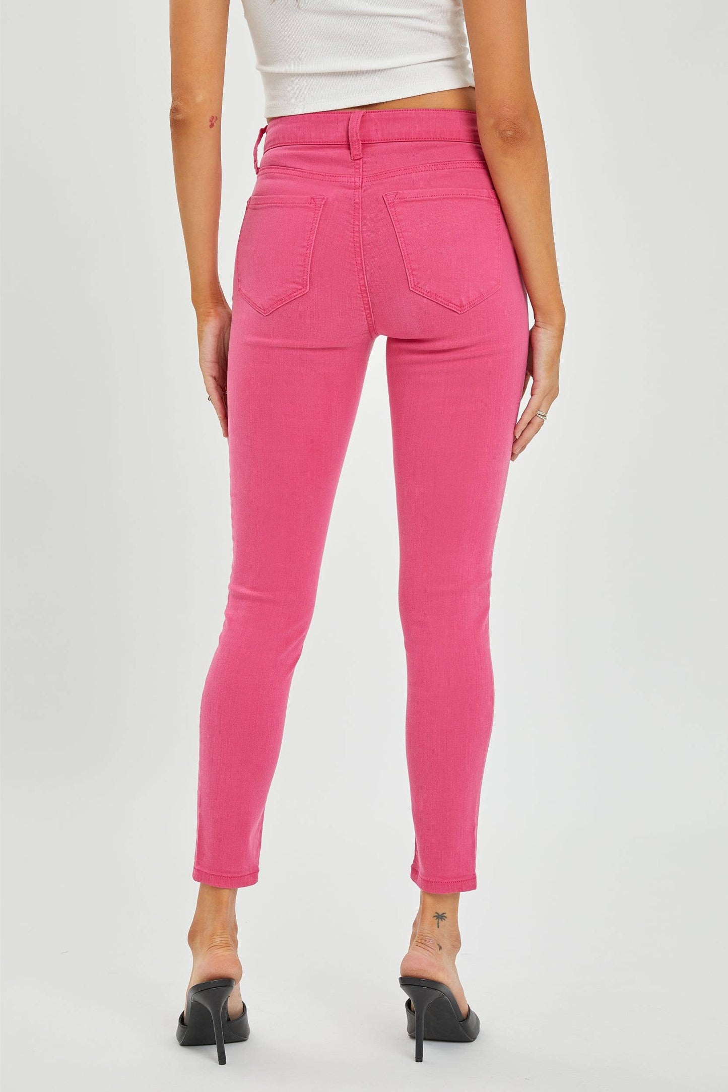 Mid Rise Crop Skinny